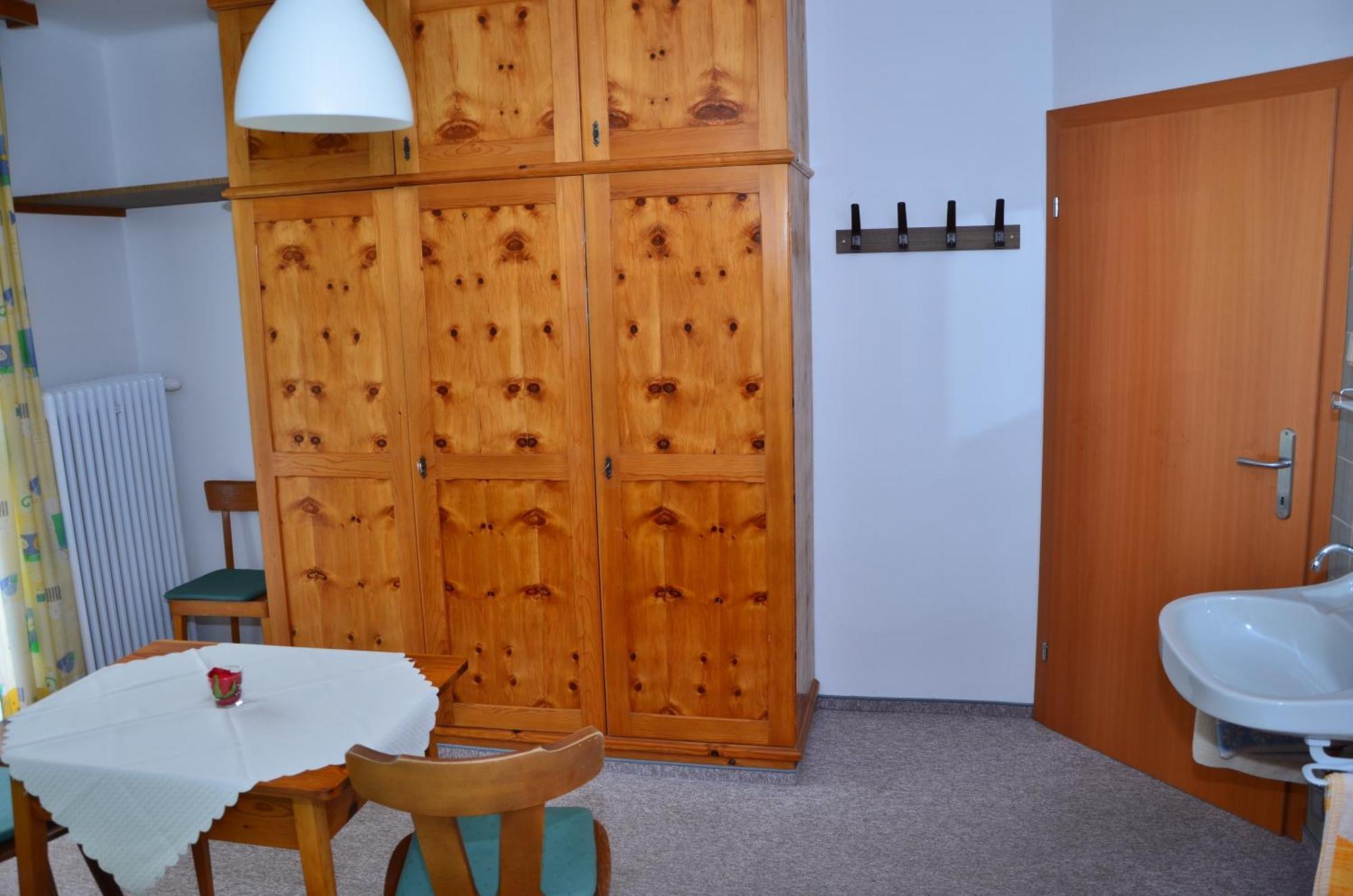 Hotel Haus Dachstein Schnitzer Eben Im Pongau Habitación foto