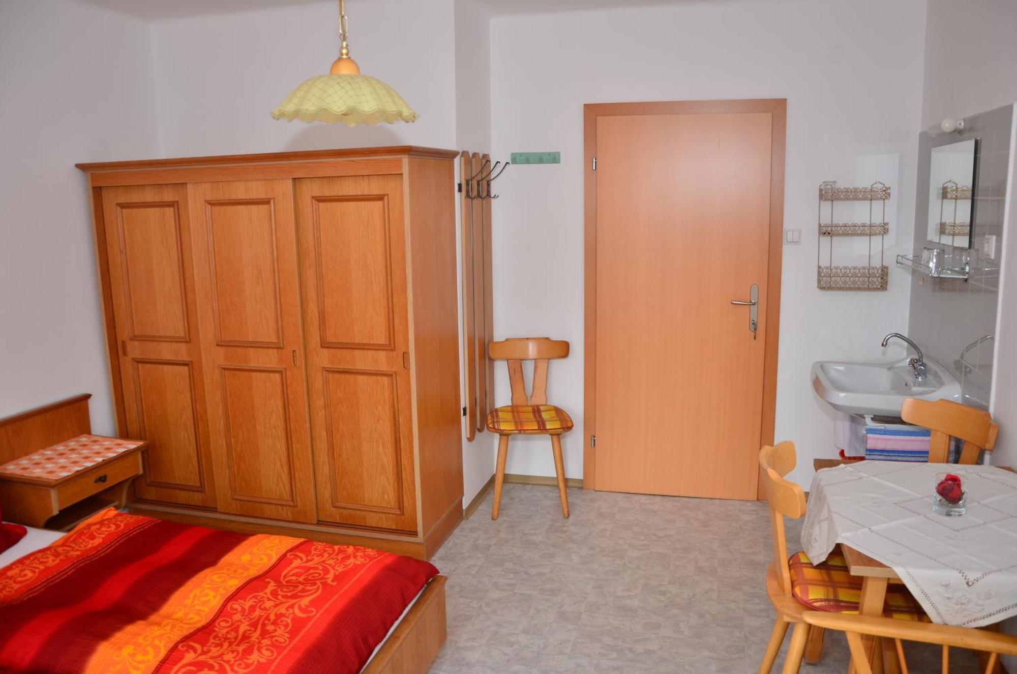 Hotel Haus Dachstein Schnitzer Eben Im Pongau Habitación foto