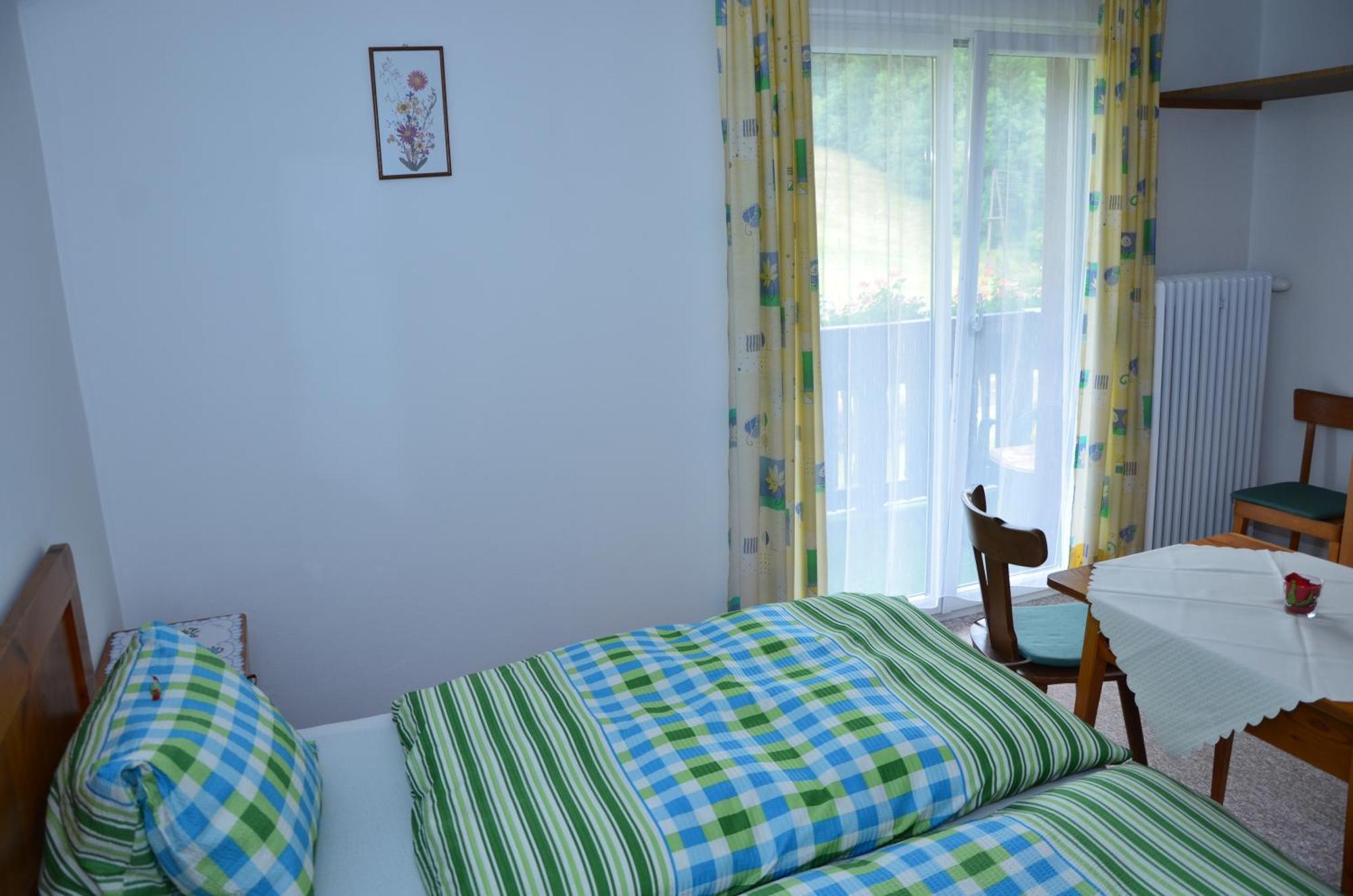 Hotel Haus Dachstein Schnitzer Eben Im Pongau Habitación foto